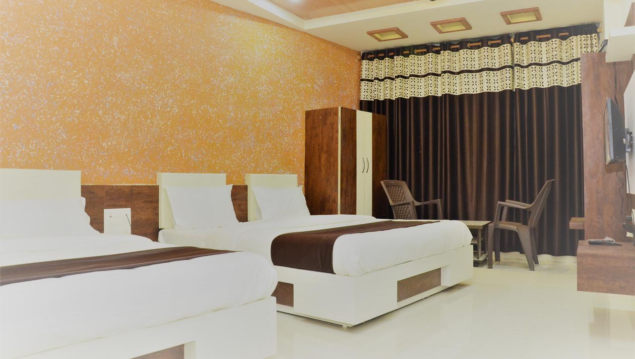 Hotel Bansidhar Somnath Ngoại thất bức ảnh