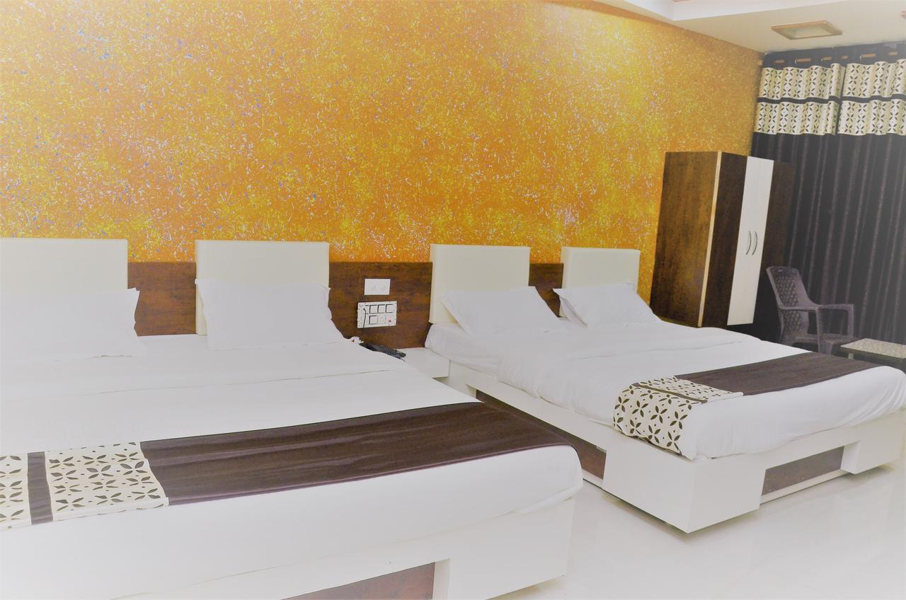 Hotel Bansidhar Somnath Ngoại thất bức ảnh